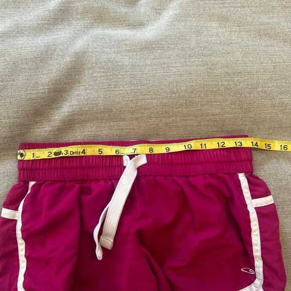 2 pairs of women’s shorts - Picture 6 of 7